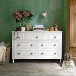 Comode din lemn masiv pentru dormitor clasice sau moderne